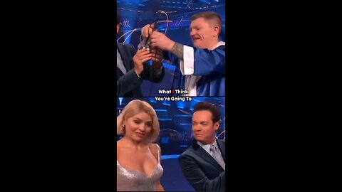 Dancing On Ice, ricky Hatton hilariously 'punches' Stephen Mulhern