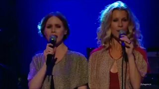 (ABBA) Nina Persson / Pernilla Andersson : The Name Of The Game - Live Swedish TV 2011