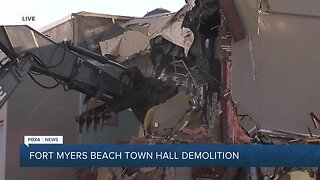 Fort Myers Beach town hall demolition