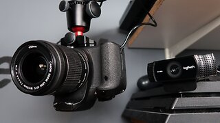 Turning my Canon DSLR into a Webcam!