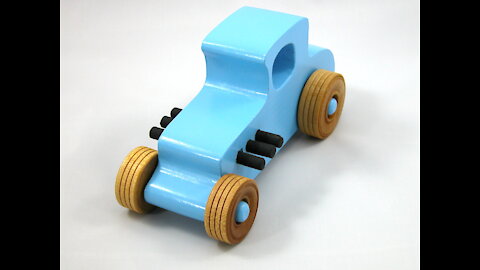 Handmade Wood Toy Car Hot Rod 1927 Ford T-Coupe in Baby Blue