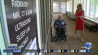 7Everyday Hero: Hospital volunteer helps patients from his wheelchair