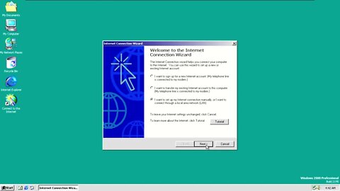 Retro Windows 2000 - Playing With A Cringe O/S