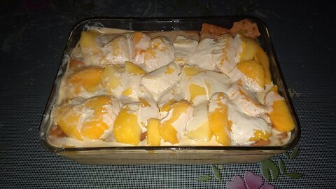 Making Mango Float! Philippine dessert!