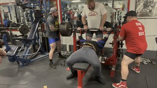 675lb Bench Press - Powerlifting