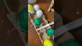 Holy Week Day 4 | Decorating Plastic White Easter Eggs