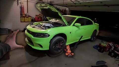 Putting VIPER Parts On My HELLCAT!!