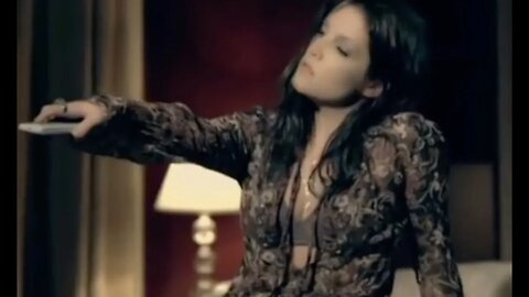 Lisa Marie Presley - "Dirty Laundry" - Now What - 2005 - RIP