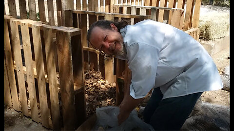 UPDATE AND TIP - First compost goes into the bin