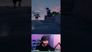 NOTHING can stop a SKELETON GALLEON #seaofthieves #twitch #twitchstreamer #funny