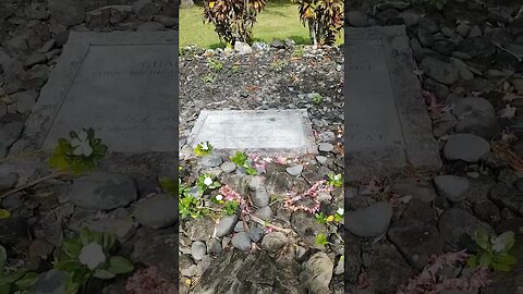 Charles A Lindbergh gravesite Hana Hawaii