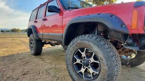 How to install Rough Country Lower Body Armor on a Jeep Cherokee XJ. Part 1(prep and rear quarters)