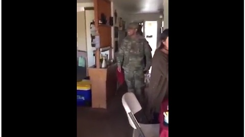 Soldier Stages Homecoming While His Family Thinks They're Doing The Mannequin Challenge