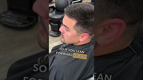 HOW TO STAY CLEAN DURING YOUR HAIRCUT