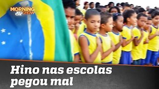 Hino nas escolas e leitura de lema de Bolsonaro: a ideia do MEC pegou mal