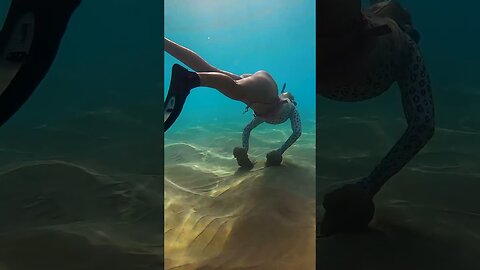Swimming with women
