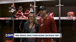 Red Wings hosting mothers on a moms' trip