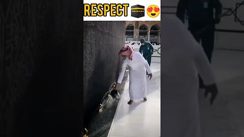 Respect 😍🕋🔥 | Khana E Kaaba Washing #viral #shorts #islamic #mecca #mecca2023 #khanakaba