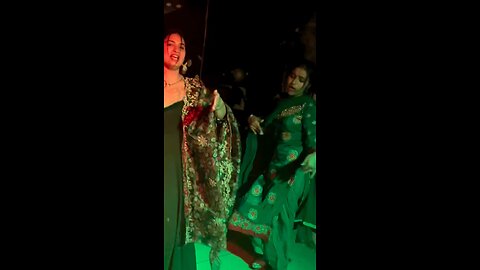 hot dance on Punjabi song