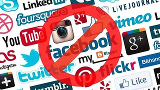 10 Ways Social Media is Ruining Your Life