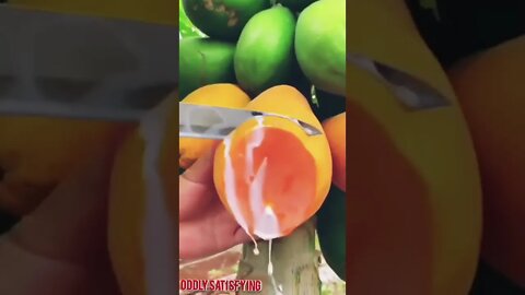 oddly satisfying 🌈 video#oddlysatisfying#oddly#fruitcutting