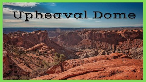 Easy Hike in Canyonlands National Park | Upheaval Dome