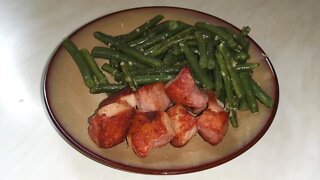 How to Make Green Beans with Garlic and Smoked Bacon | Granny's Kitchen Recipes