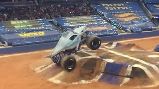 Monster Jam Triple Threat 2018 Orlando Megalodon Jump