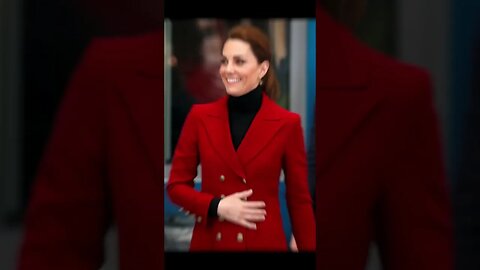 Wow, Princess of Wales in red? She looks absolutely regal and radiant, like a true royal 👑❤️