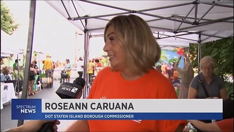 Glam Gardener on NY1 for NYC Department of Transportation’s Summer Streets! 🌸 Urban Nature Educator