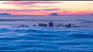 Pilvien meri valtaa Vancouverin kaupungin