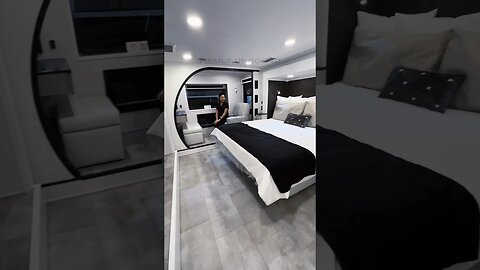 The most ELEGANT 5th Wheel RV you’ll see in 2023 😍 RiverStone Signature 41RL