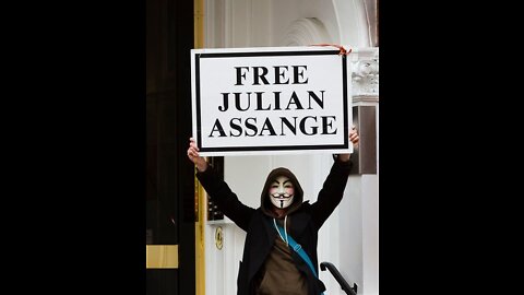 A Moment With Julian Assange 🎭
