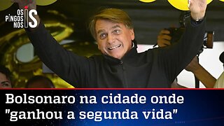 Bolsonaro volta à cidade onde tomou a facada e promete dar a vida pelo Brasil