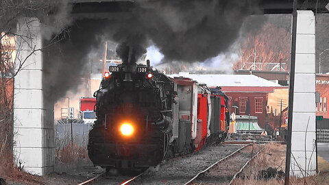 Western Maryland #1309 Steam Engine "Trains Magazine" Photo Op