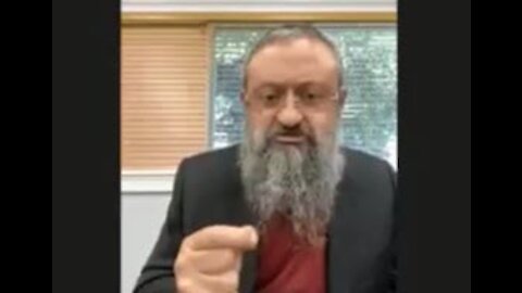 Dr. Zelenko speaks to a Rabbinical court in Jerusalem