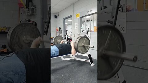 315lbs warm up , Crazy 🤪 old man