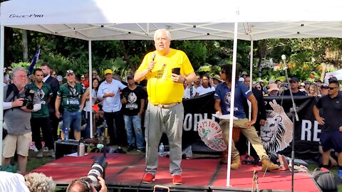 Clive Palmer at the Brisbane Worldwide Rally for Freedom