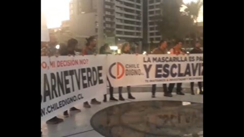 Covid 19: Protestas contra pandemia de falsos positivos en Chile 26 de mayo