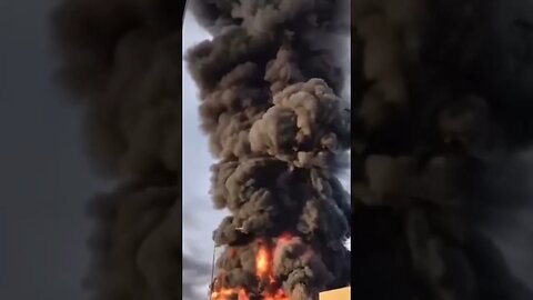 Major chemical fire in Novara , Italy 🇮🇹 🔥