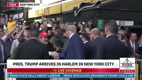 Trump's Harlem, NY Bodega Visit: People Lined Up All Around The Block Chanting 'Four More Years'