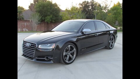 2015 Audi S8 4.0T Quattro Start Up, Quick Drive, and In Depth Review