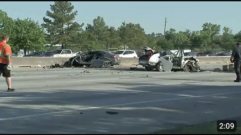 2 drivers killed in high-speed wrong-way crash on I-69 Eastex Freeway near Bush Airport, HPD says
