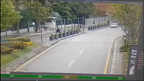 shocking footage of a suicide bombing in #Ankara near the Ministry of Internal Affairs in #Turkey