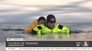 Officials hold ice rescue training at Hanscom Park