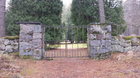 S01E01 Ulleråkers Kyrkogård "Hospitalskyrkogården"(Swedish)