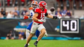 Georgia's Brock Bowers scores improbable 73-yard touchdown after hauling in juggling catch