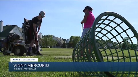 Young golfer defying odds with help from North Olmsted Golf Club program 'The Turn'
