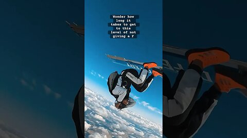 i wonder… 🤔 #skydiving #adrenaline #stunts