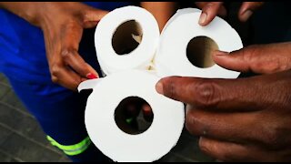 SOUTH AFRICA - Durban - Municipality's toilet rolls confiscated (Videos) (VKF)